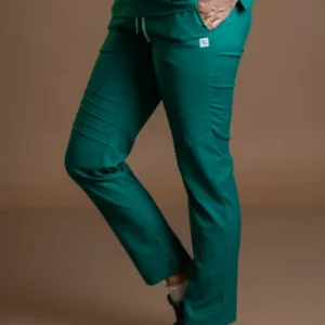 Elegant Green – Дамски медицински панталон с изтънчен силует